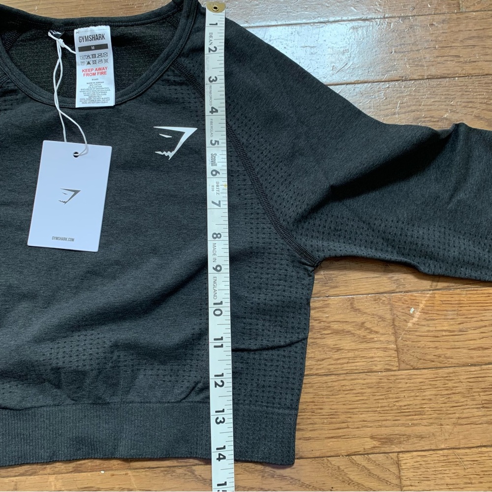 Gymshark Womens Vital Seamless 2.0 Long Sleeve Crop Top | M | Black Marl NEW!! - Picture 12 of 13